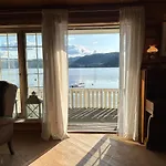 Ved Nisser Med Egen Strand, Brygge, Peis Og Robat Til Fri Bruk