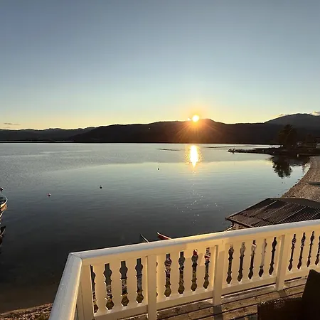 Ved Nisser Med Egen Strand, Brygge, Peis Og Robat Til Fri Bruk * Kyrkjebygdi