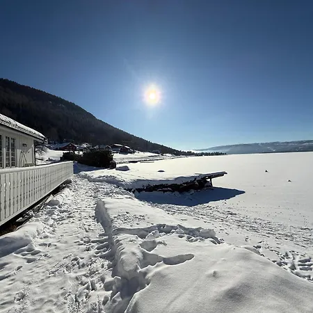 Ved Nisser Med Egen Strand, Brygge, Peis Og Robat Til Fri Bruk בית נופש Kyrkjebygdi